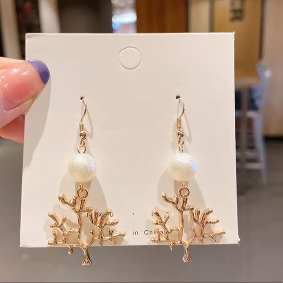 New Womens Earrings Gift - Picture 1 of 1